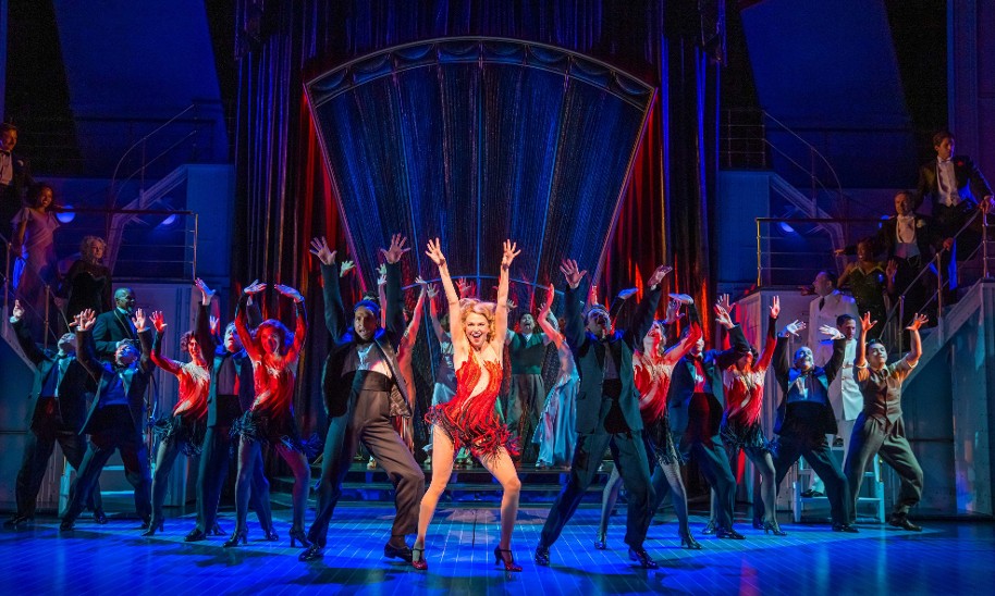 Sutton Foster performs in Cole Porter's musical 'Anything Goes' on PBS